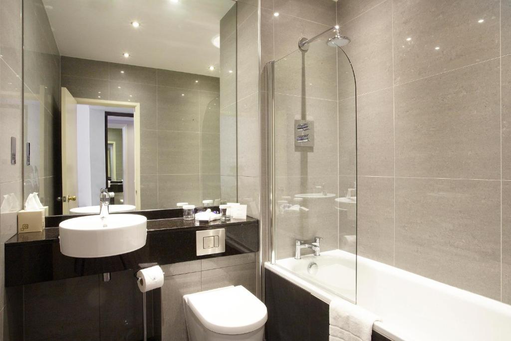 The Manor House At Celtic Manor Hotel Newport Szoba fotó